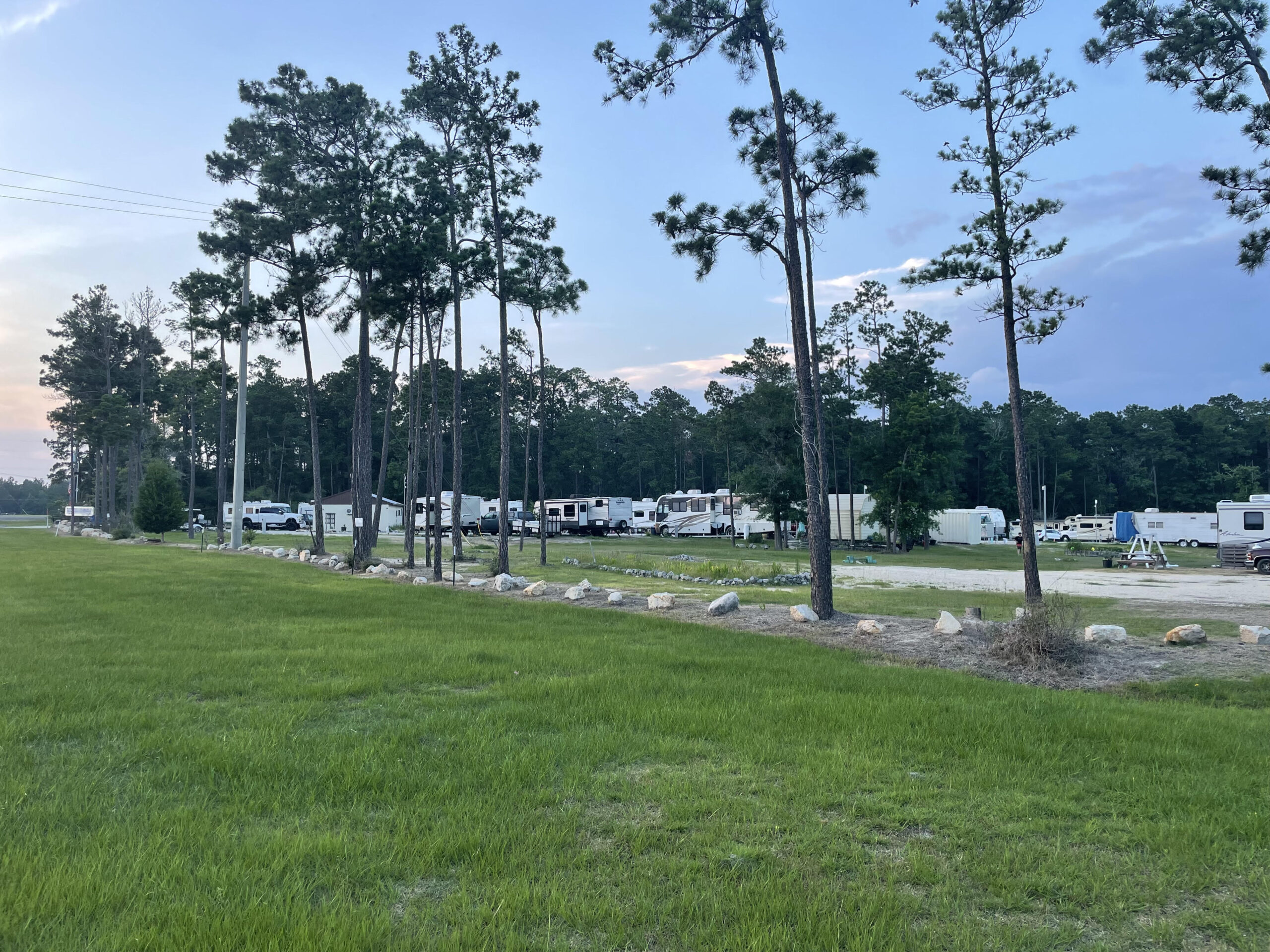 Adkins Store & Stay RV Park — photo 2